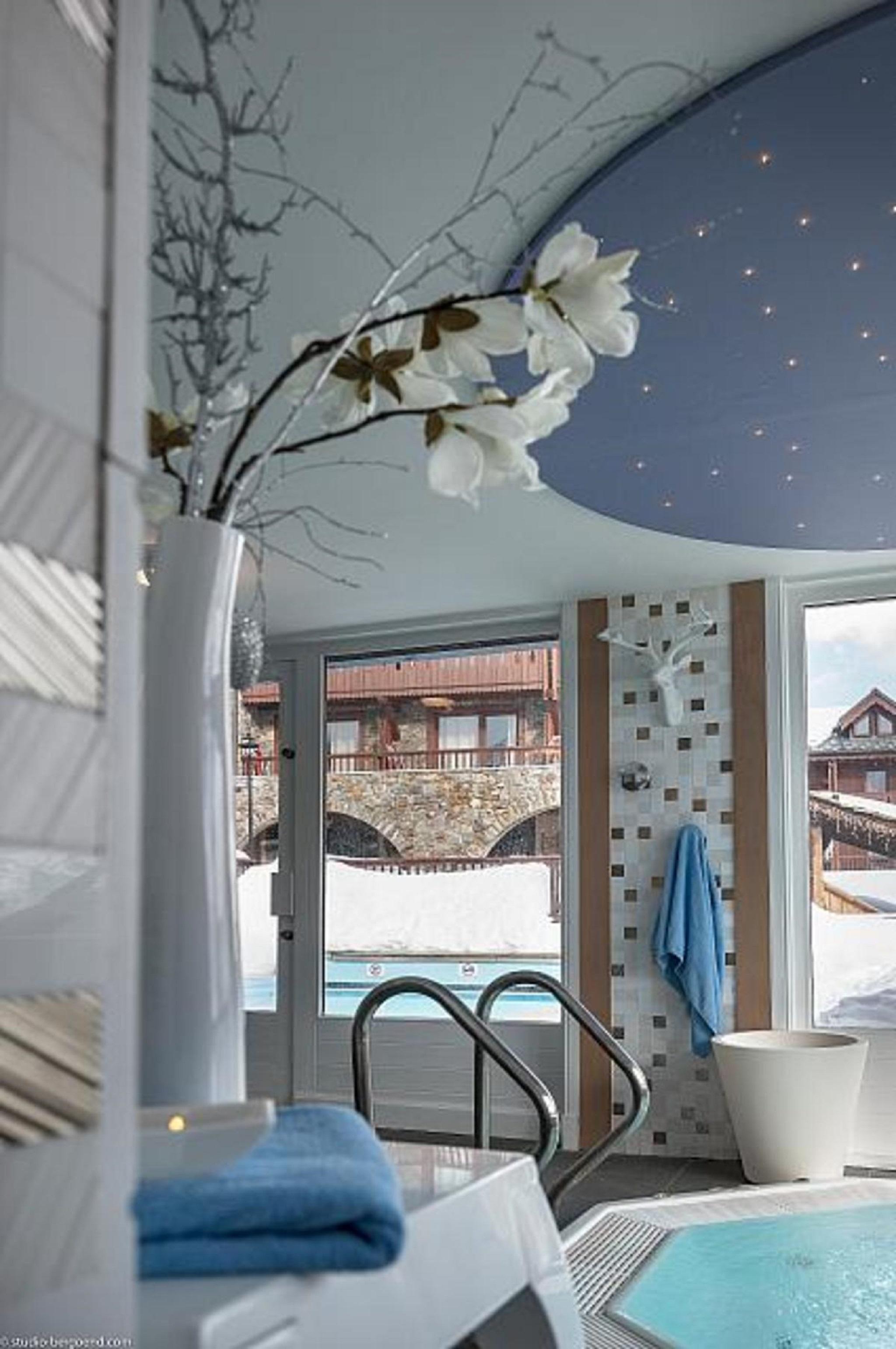 Hotel Village Montana By Les Etincelles Тінь Екстер'єр фото